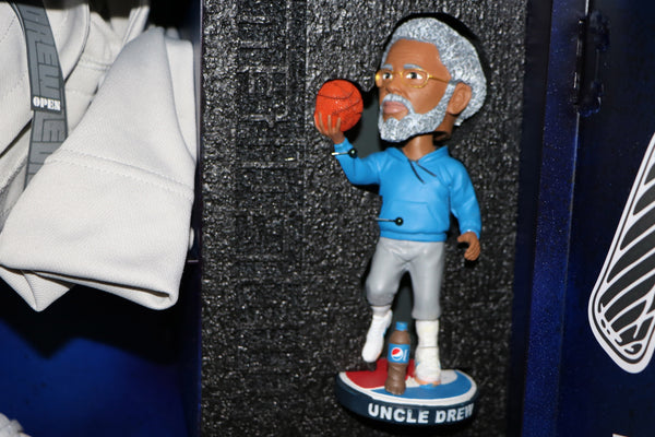 Uncle drew pepsi store locker